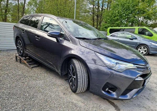 Toyota Avensis cena 79900 przebieg: 88241, rok produkcji 2018 z Rybnik małe 529